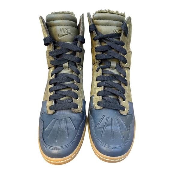 Nike Women Size 7 Dunk Sky High Sneakerboot Dark Loden Anthracite - Picture 4 of 10